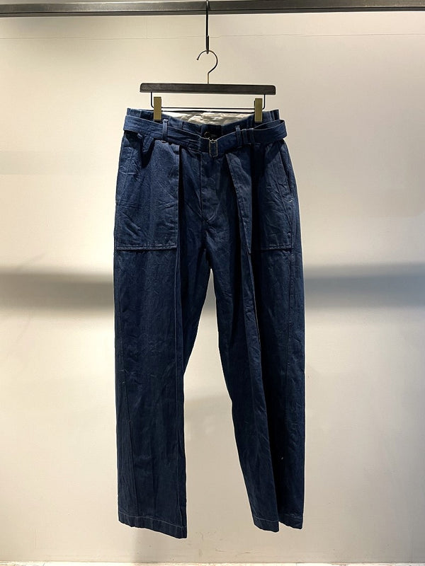 MAISON MILL / BELTED DENIM TROUSERS / INDIGO