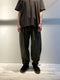 SYNGMAN CUCALA / Tapered Trouser / KHAKI