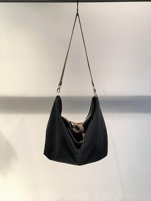 GUANABANA / WEEKEND BAG /