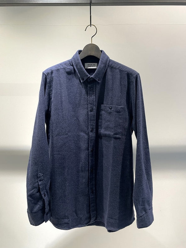 BASK IN THE SUN / BUTTON DOWN SHIRT / BLUE