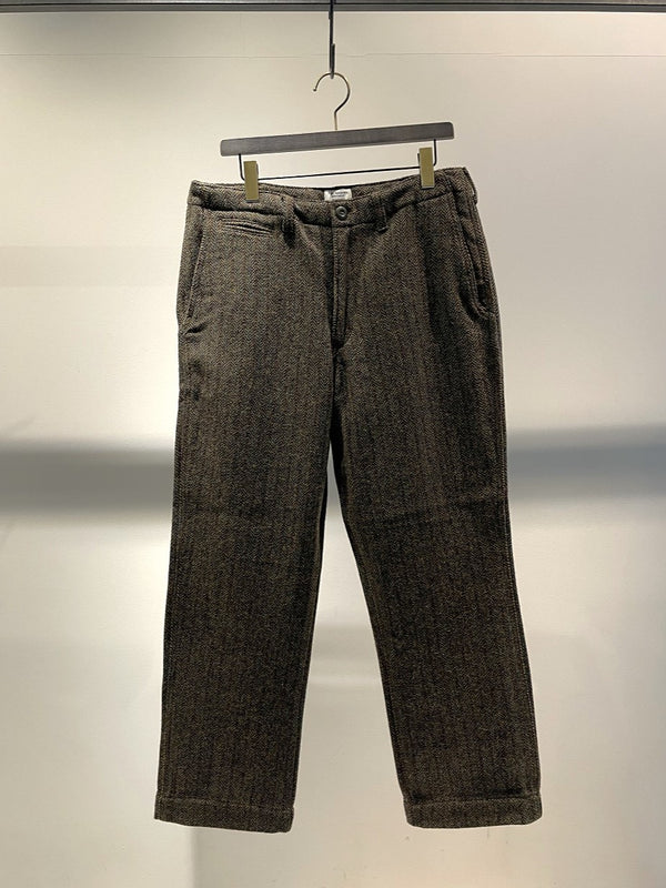ROY ROGER'S / CHINO ADRIAN HERRINGBONE / BROWN
