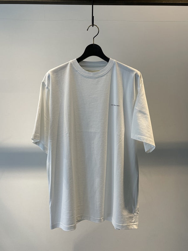 STAY HUMAN ON EARTH / T-SHIRTS SHORT SLEEVE/ OFF