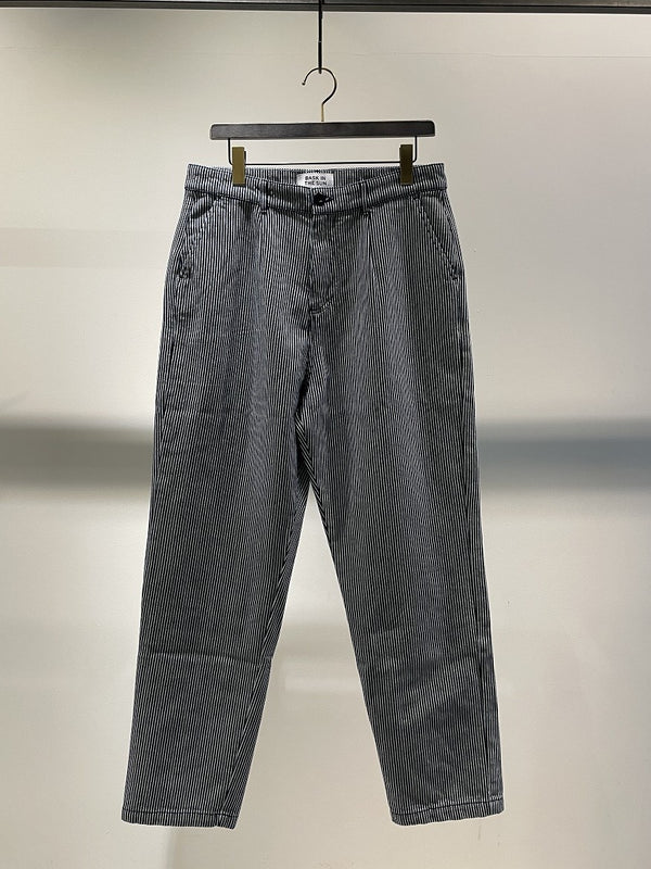 BASK IN THE SUN / 1 TUCK TAPARED  PANTS / STRIPE