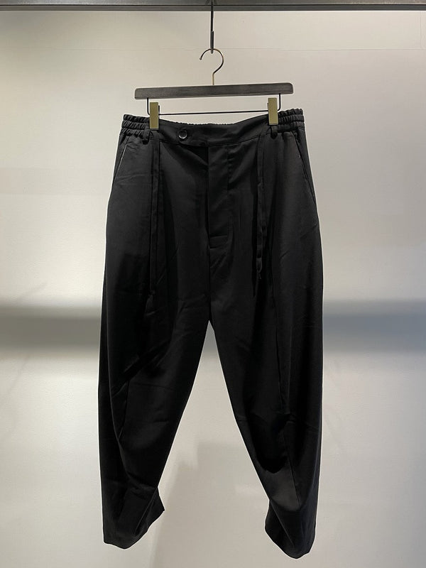 MARC POINT / EVER GREEN CUT PANTS / BLACK