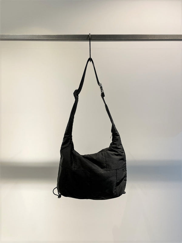 ARCS / SLING BAG SMALL / BLACK PATCHWORK