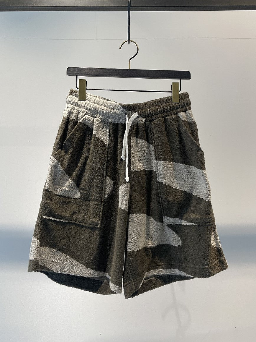 BASK IN THE SUN / SHORTS GOXO / CAMOFLAUGE