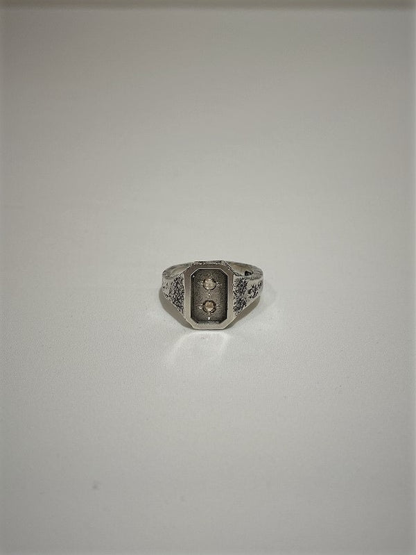 OLIVIER JEWELLERY / RECESS RING WITH DIAMOND