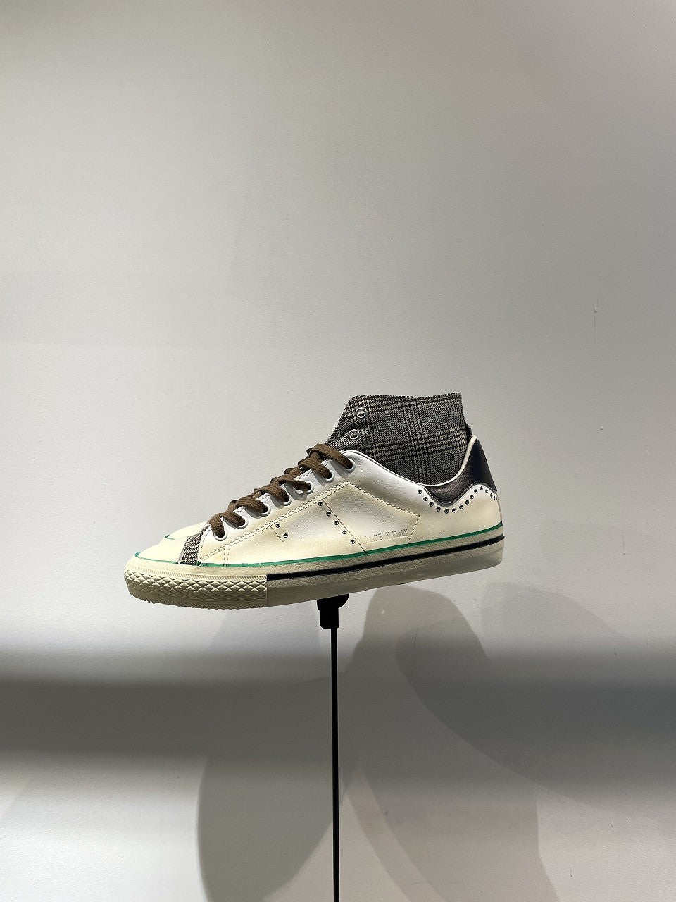 HIDNANDER / STARLESS