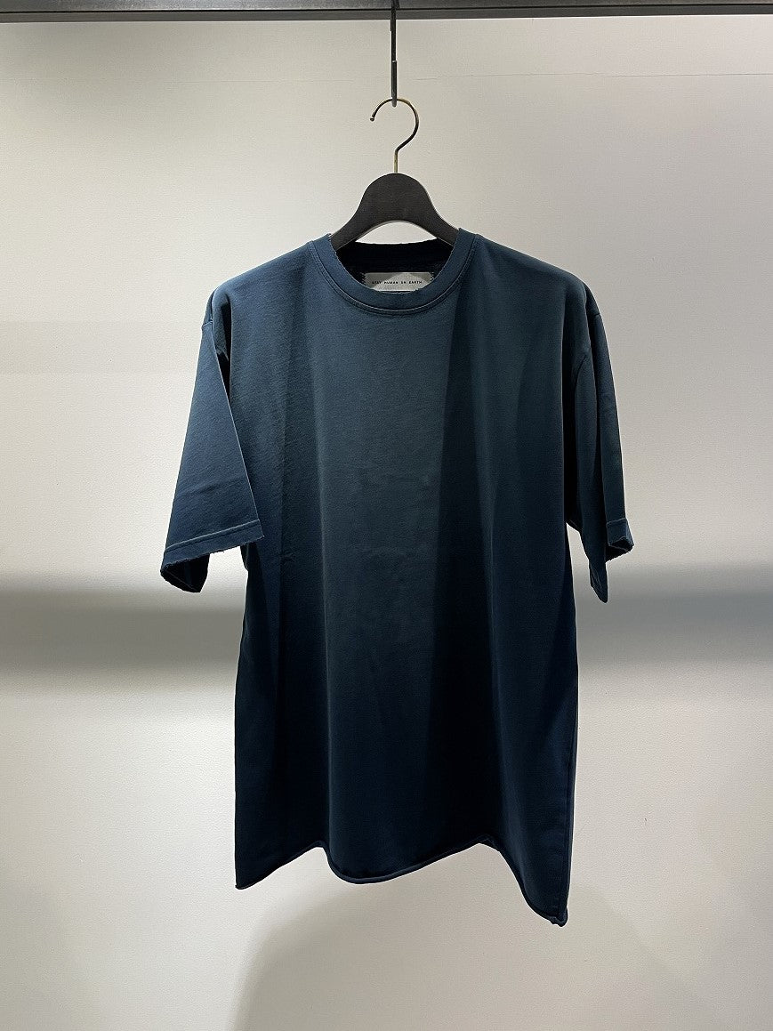 STAY HUMAN ON EARTH / SUN BURN T-SHIRTS / NAVY
