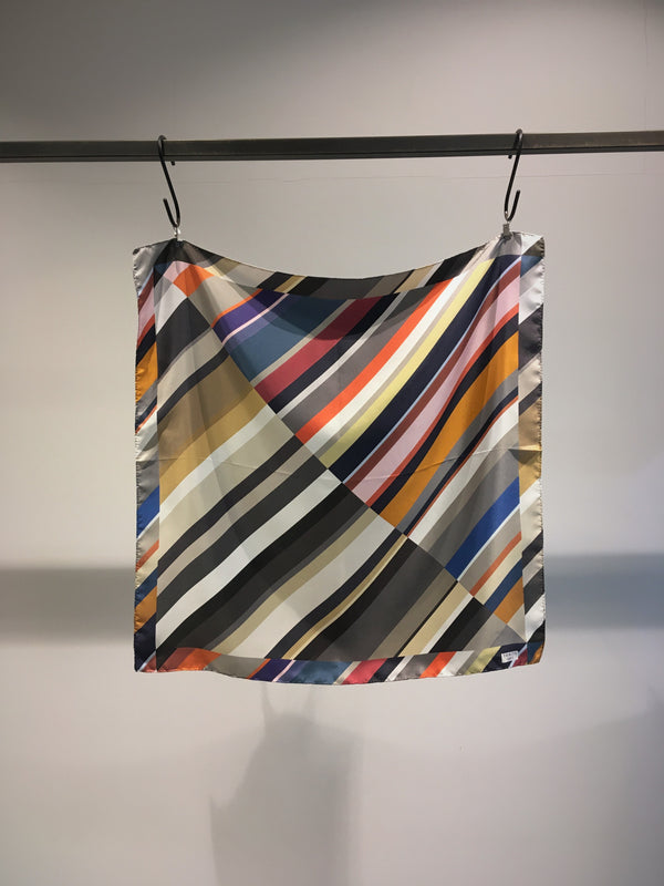 TRAITS / UNICA SILK SCARF / MULTI-COLOR